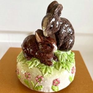 Vintage Otagiri Bunny Figurine